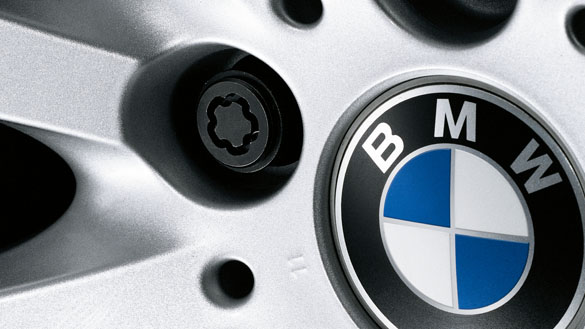 ŚRUBA ZABEZPIECZAJĄCA KÓŁA BMW.