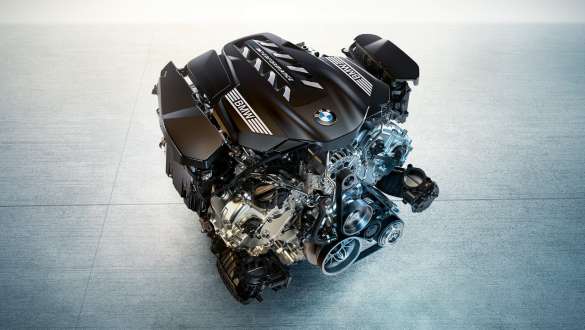 8-cylindrowy silnik benzynowy M TwinPower Turbo.